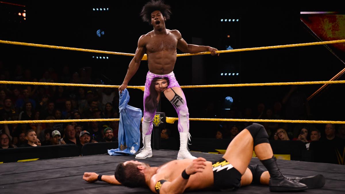 WWE NXT Results (2/19/20): The Velveteen Dream vs. Roderick Strong