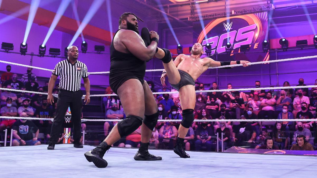 WWE 205 Live Results (10/15/21): Roderick Strong vs. Odyssey Jones