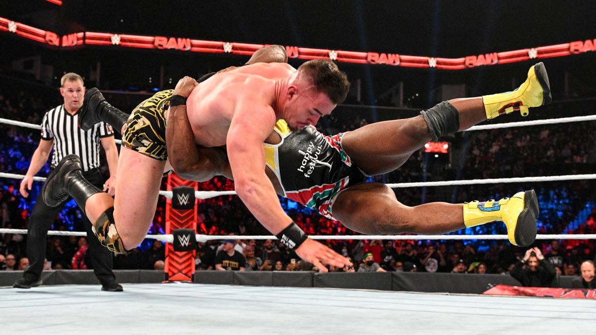WWE Raw Results (11/22/21): Big E vs. Austin Theory
