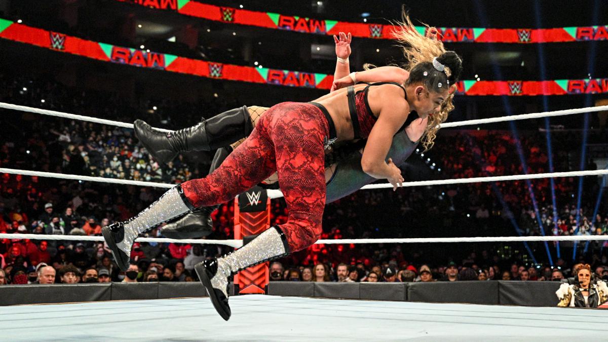 WWE Raw Results (1/10/22): Bianca BelAir vs. Liv Morgan vs. Piper Niven